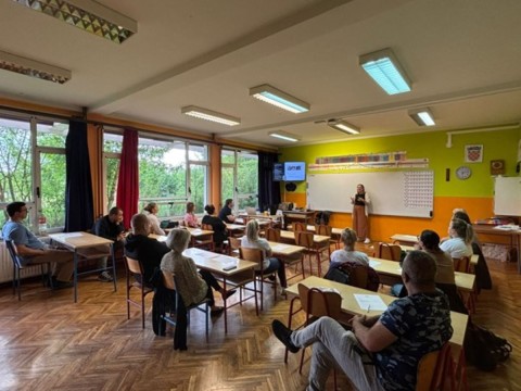 Djeca, roditelji i ekrani u Osnovnoj školi „Tenja“
