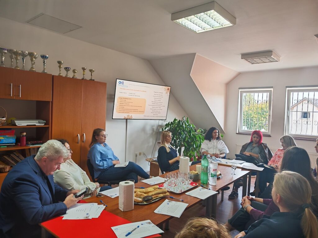 Suradnja Obiteljskog centra, Područne službe Varaždinske s Hrvatskim zavodom za socijalni rad, Županijskom službom Varaždinske županije i Područnim uredima Varaždin, Novi Marof, Ivanec i Ludbreg