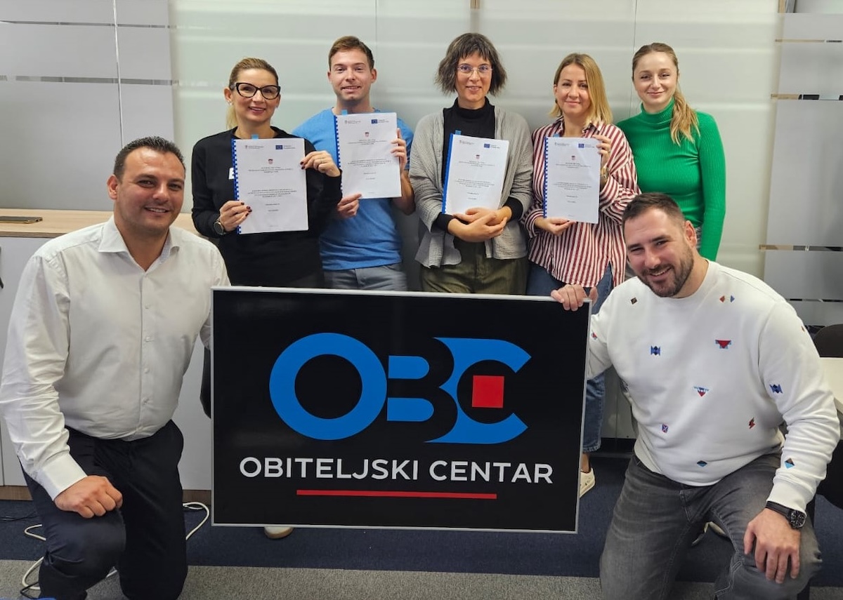 Potpisan ugovor o dodjeli bespovratnih sredstava za projekt „Obiteljski centar 2.0“