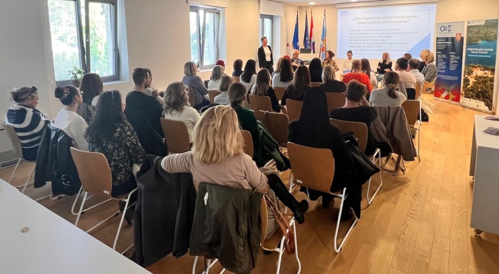 Okrugli stol „(Ne)mogućnost ostvarivanja prava djece s teškoćama u razvoju“