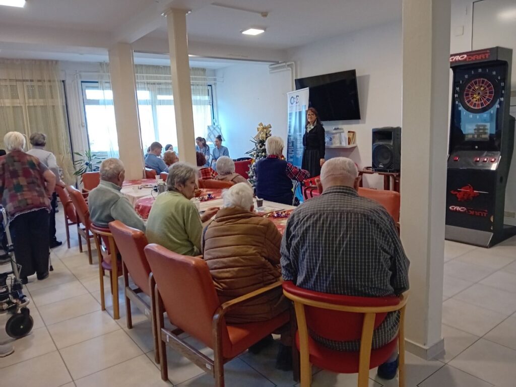 Blagdanski običaji u obitelji i zajednici – prilika za radost svima