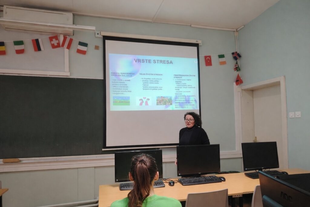 Održano predavanje „Stres – kako se nositi s njim?“ u srednjoj Gospodarskoj školi u Varaždinu