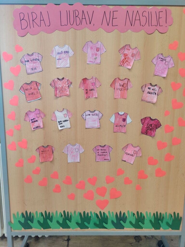 Obilježen Dan ružičastih majica u Osnovnim školama u Biogradu na Moru i Zadru