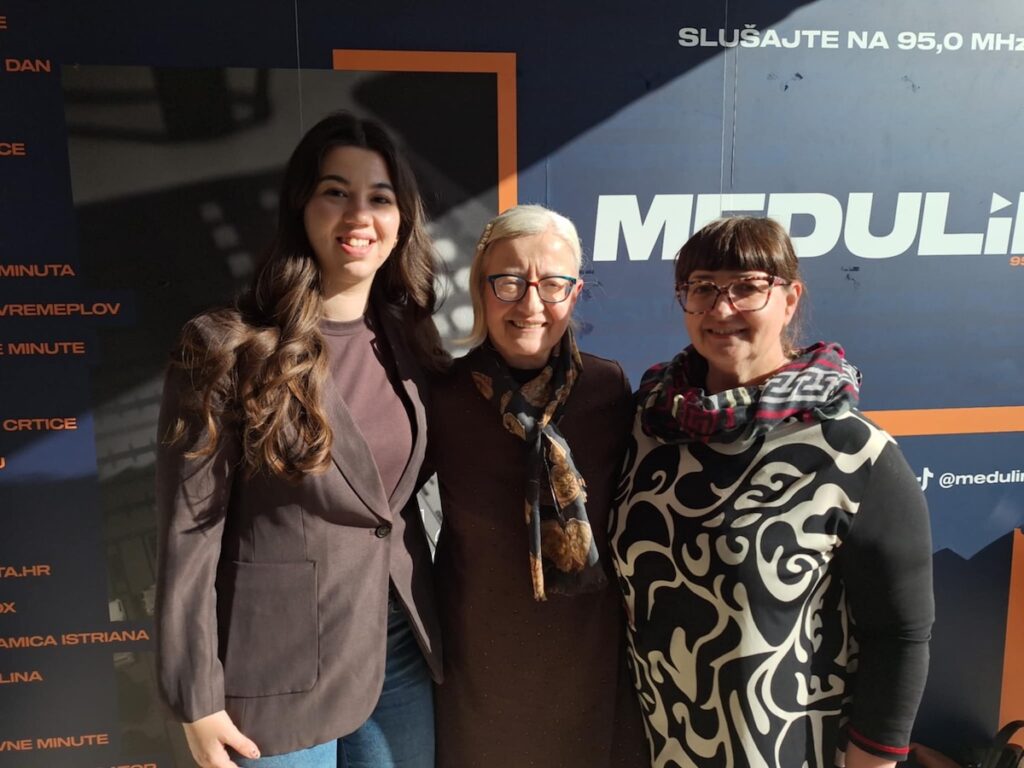 Obilježavanje Dana ružičastih majica u Područnoj službi Istarskoj