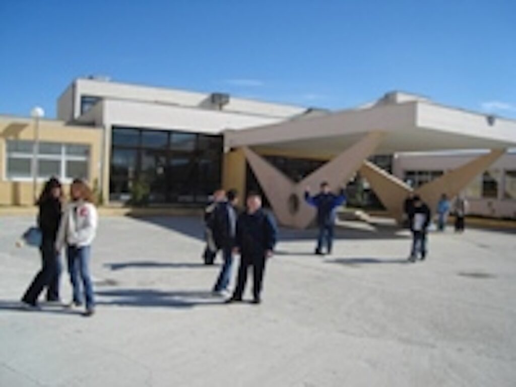 Održano prvo predavanje za učitelje u Osnovnoj školi Visoka u Splitu pod nazivom „Razvojne faze“