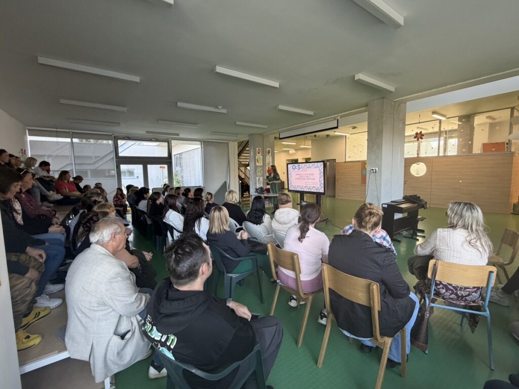 Predavanje o granicama u odgoju za roditelje djece s teškoćama u razvoju Centru za odgoj, obrazovanje i razvojnu podršku u Virovitici