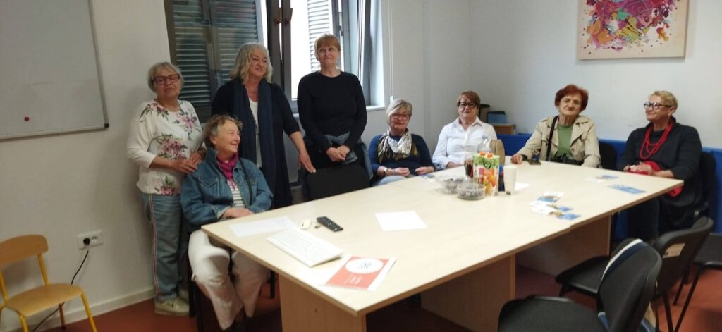 U Područnoj službi Zadarskoj održano je predavanje na temu „Životni ciklus“ u sklopu programa  „Zlatne godine“