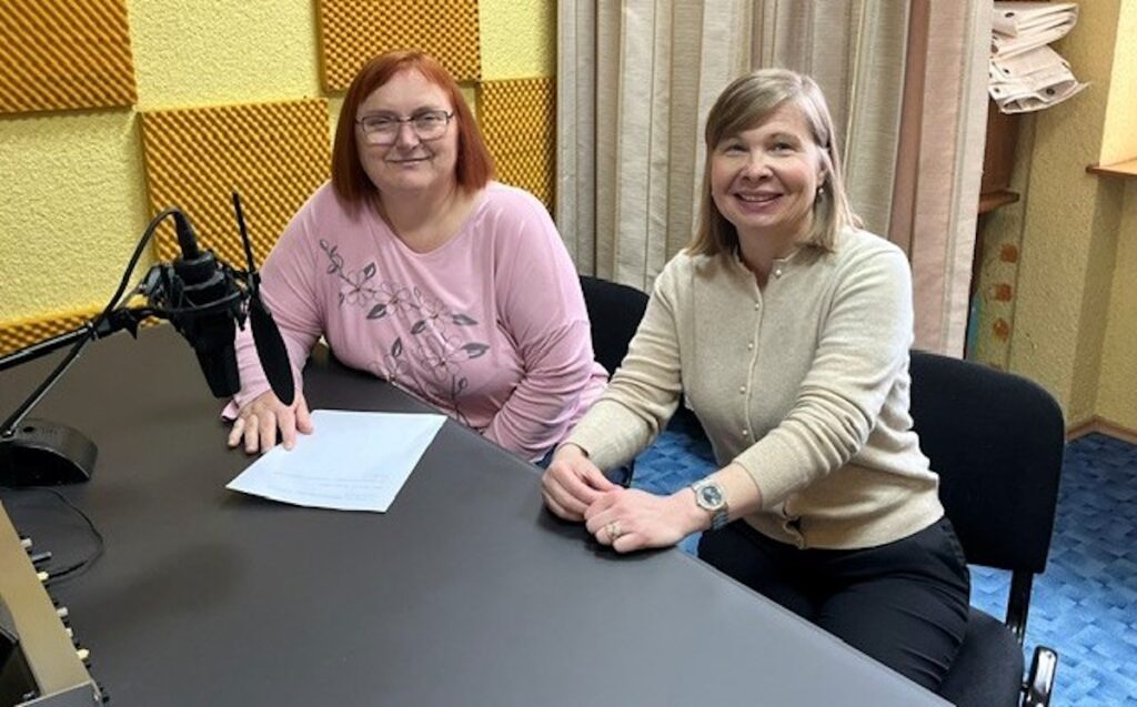 Područna služba Krapinsko-zagorska obilježila Međunarodni dan obitelji i Nacionalni dan udomiteljstva radioemisijama „Kako poboljšati obiteljske odnose“